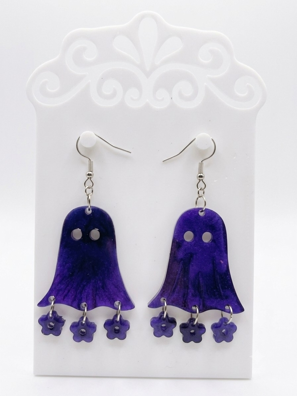 โ๐ปFlower-Power Spooky Ghost Resin Earrings ๐โจ